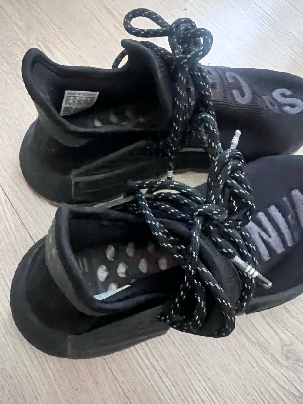 adidas - adidas x Pharrell NMD Hu Trail PRD 'Infinite Species - Picture 8 of 9